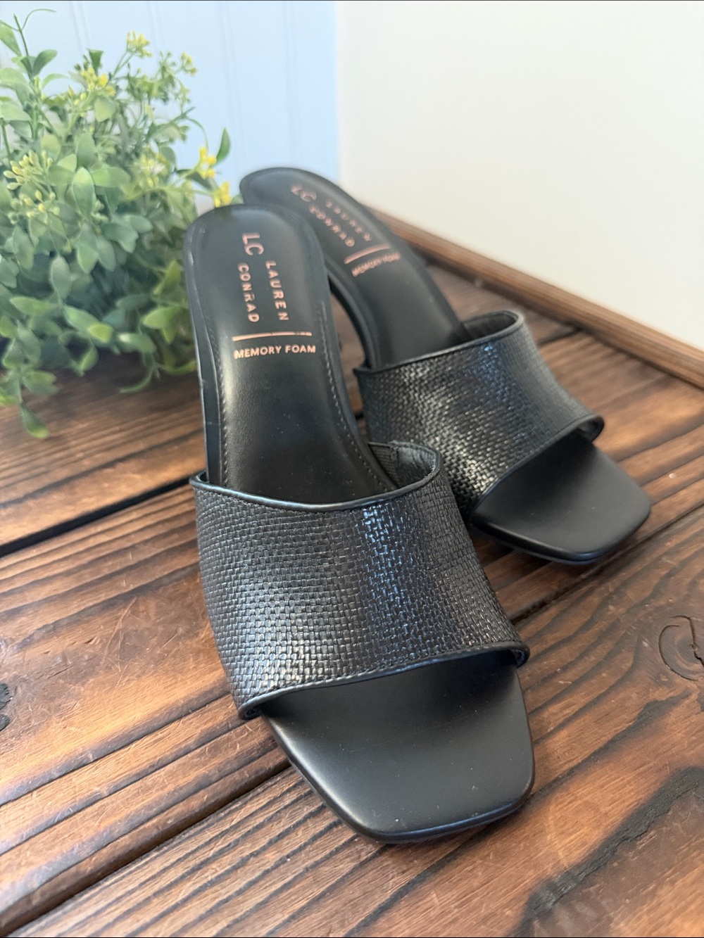 NWT Lauren Conrad Rayna Woven Heeled Sandals